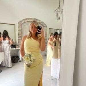 Elegant Yellow One-Shoulder Dress